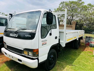 ISUZU 4TON DROPESIDE AVAILABLE FOR SALE