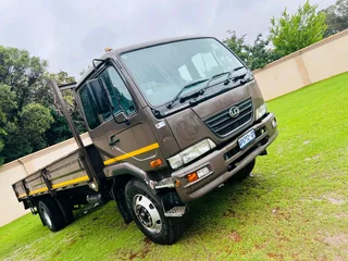 Nissan Ud Dropeside For Sale