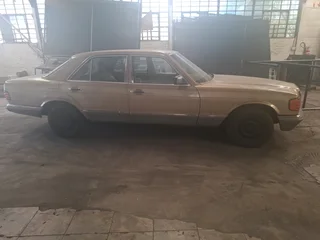 Mercedes 280SE 1984