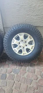 Ford Ranger T6 OEM rims