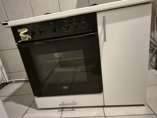 Defy Slimline 600U good condition stove and oven