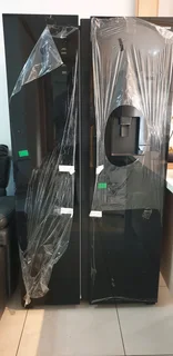 Hisense H670smib-wd Side By Side Refrigerator With Water Dispenser