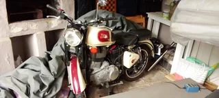 2016 Royal Enfield Classic Project Bike