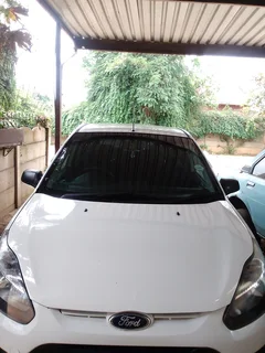 2012 Ford Figo Hatchback