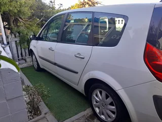 2007 Renault Scenic SUV