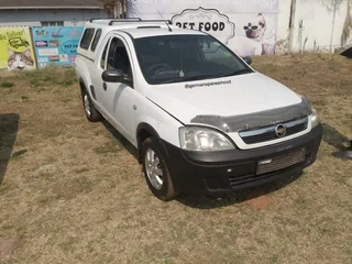 Opel Corsa Utility 1.4 2010 Stripping For Spares