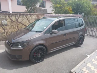 2013 Volkswagen Touran Hatchback