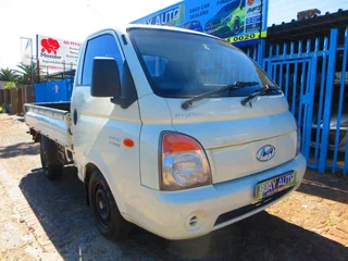 Bakkie Hire/ Van Hire/ Furniture Removals 0614278876