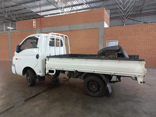 Bakkie Hire/ Van Hire/ Furniture Removals 0614278876