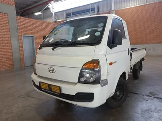 Bakkie Hire/ Furniture Removals/ Van Hire