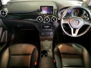 2013 Mercedes-Benz B-Class Hatchback