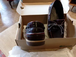 TSONGA Men&#39;s Deck shoes (size UK 8) NEW