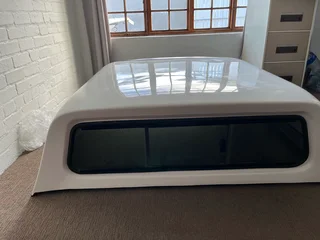Andycab Hilux Double Cab Canopy 2016+ R12500