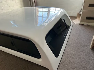 Andycab Hilux Double Cab Canopy 2016+ R12500