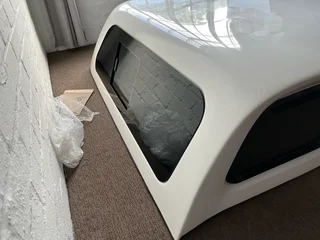 Andycab Hilux Double Cab Canopy 2016+ R12500