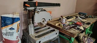 DeWalt Radial Arm Circular Saw