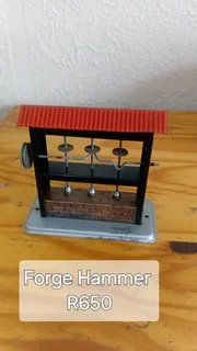 4 steamengins and accessories