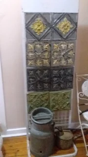 Pressed ceiling (30 x 30cm) ready to hang