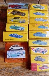 Dinky&#39;s in a box R220