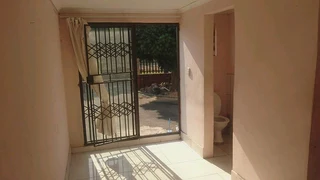 Rooms to rent in Kempton Park