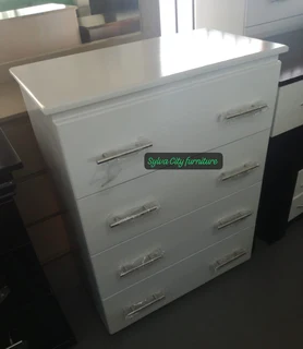 Quality Chest of drawers Available