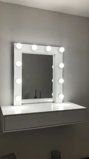 Elegant Dressers/Dressing Tables