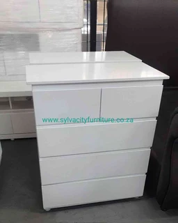 Quality Chest of Drawers Available