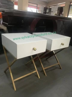 Stunning Bedside Tables/Pedestals