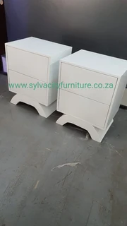 Stylish Bedside Tables/Pedestals