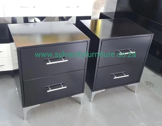 Stylish Bedside Tables/Pedestals