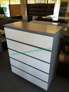 Stunning Chest of drawers Available