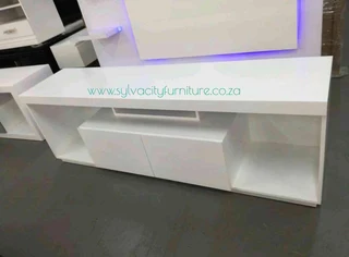 Quality TV Stands Available (custom &amp; in-store)