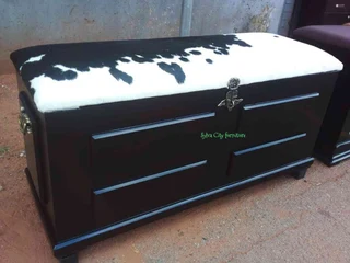 Modern Quality Kist Available