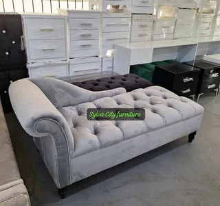 Dazzling Daybeds & Ottomans Available