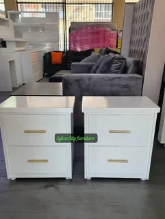 Beautiful Pedestals/ Bedside Tables