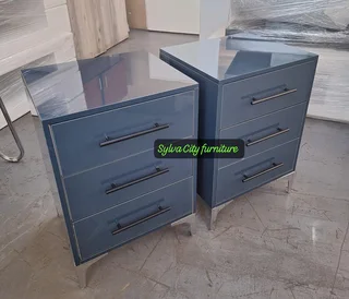 Beautiful Pedestals/ Bedside Tables