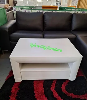 Stylish Quality Coffee Tables Available
