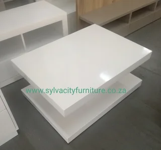 Coffee, style, and conversation – gather around our stunning tables.