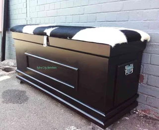 More than storage – our wedding kists are treasures for a lifetime.