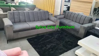 Where comfort meets style – discover our chic couches today