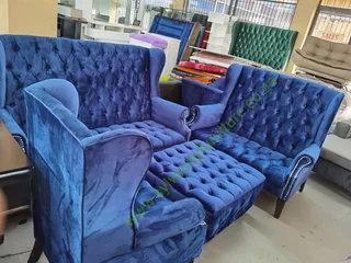 Make every moment a cozy one with our comfy couches