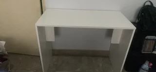 Table for nail tech/ student table