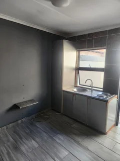 cottage - Ad posted by Genieve Foster