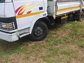 4 TON TATA TRUCK