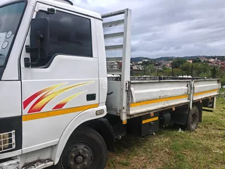 4 TON TATA TRUCK