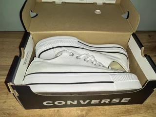 Sneakers - Ad posted by Jonathan Plaatjies