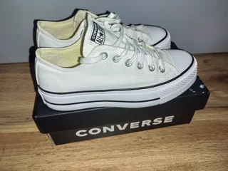 Sneakers - Ad posted by Jonathan Plaatjies