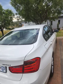2013 BMW 3 Series Sedan