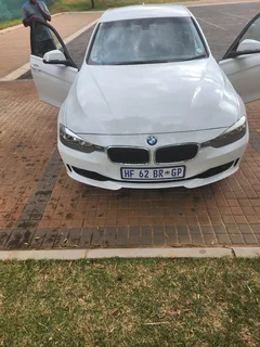 2013 BMW 3 Series Sedan