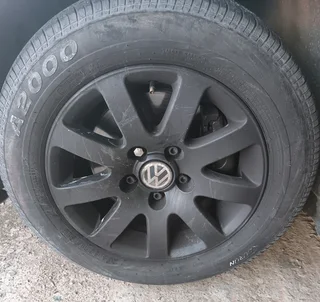 Vw original mags 205/60R15 5X112 pcd to swop